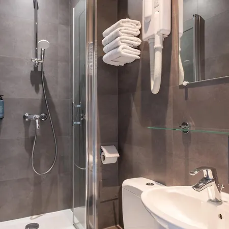 Hotel Coypel By Magna Arbor Parigi