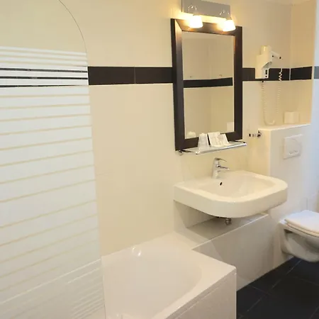 Hotel Coypel By Magna Arbor Parigi