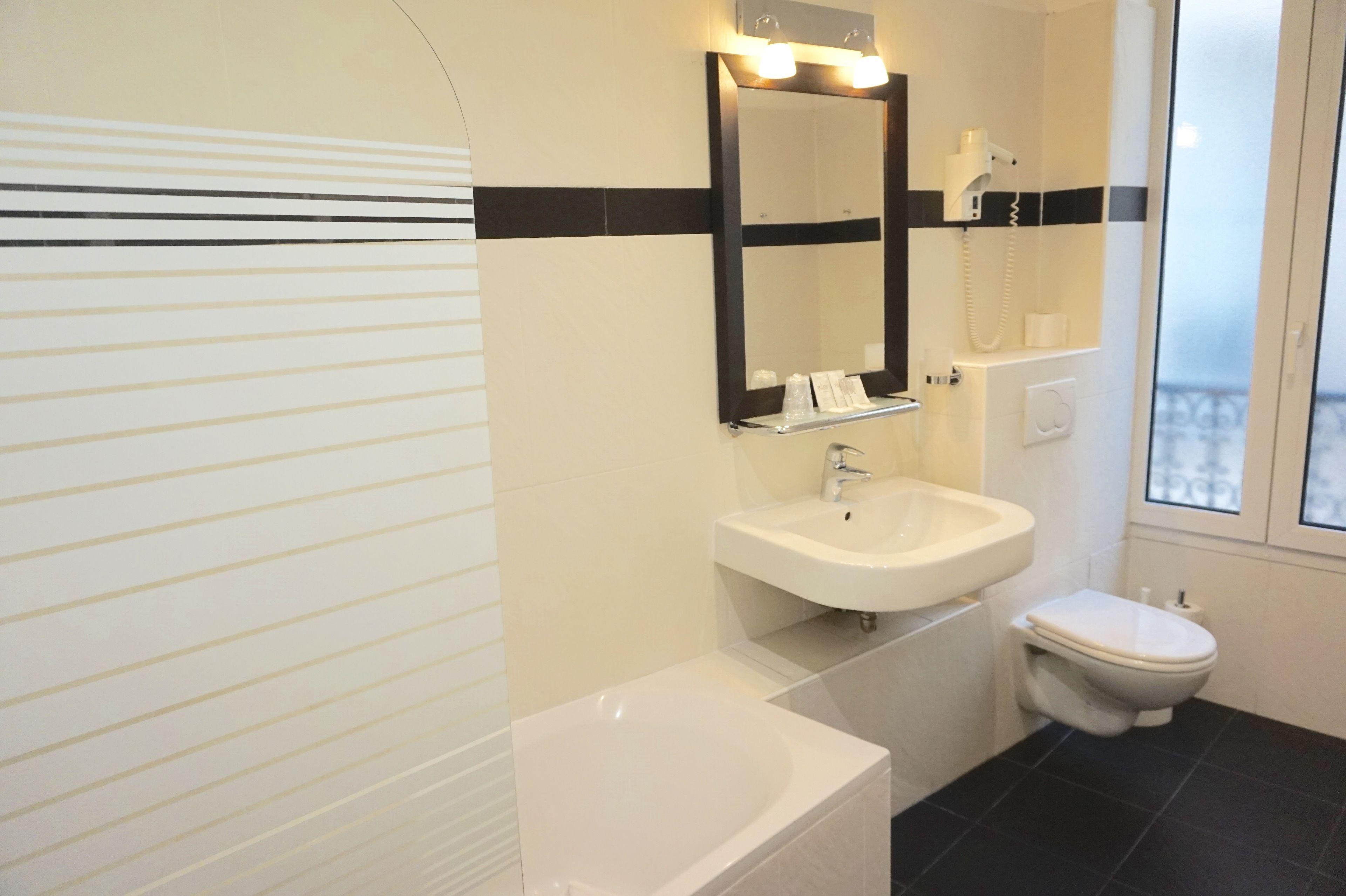 Hotel Coypel By Magna Arbor Parigi